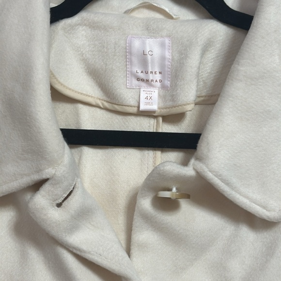 LC Lauren Conrad Off White Coat - Picture 6 of 14